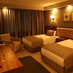 Oytun Park 3* تْشاناكالي