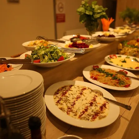 Hotel Oytun Park 3*