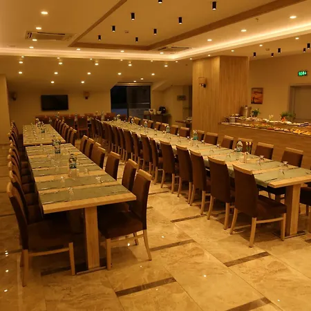 Oytun Park Hotel 3*